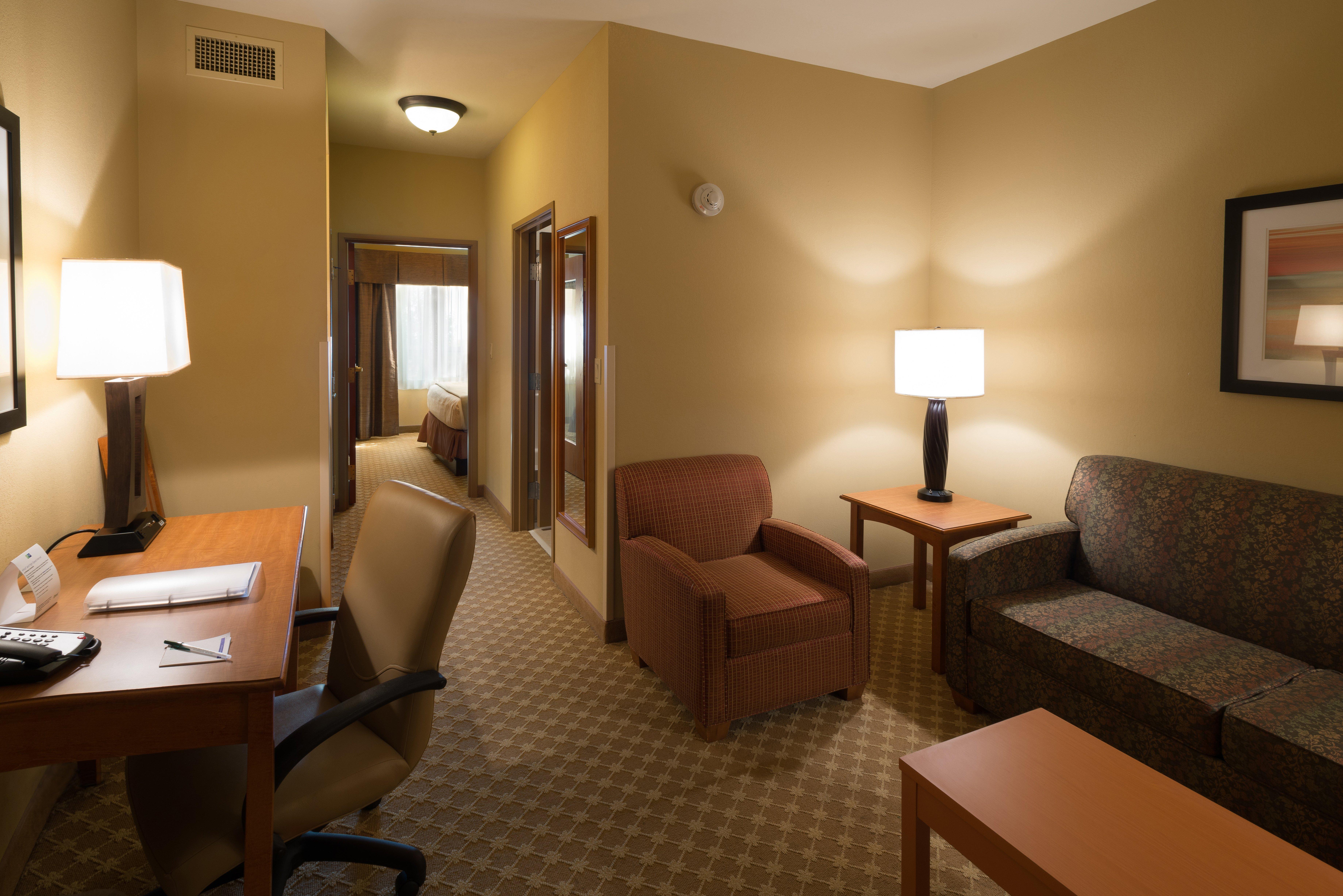 Holiday Inn Express Hotel & Suites Chicago West Roselle By Ihg Buitenkant foto