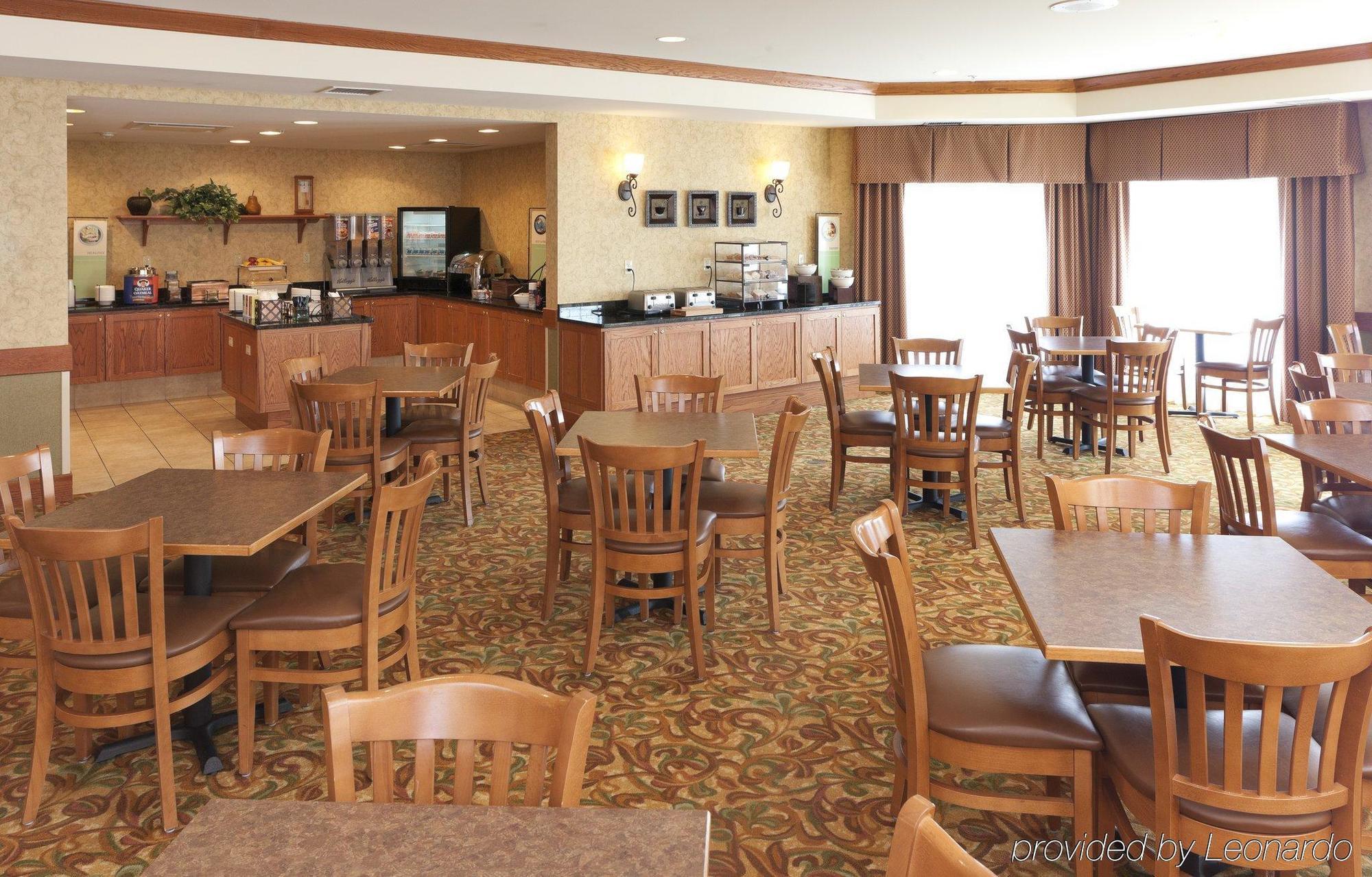 Holiday Inn Express Hotel & Suites Chicago West Roselle By Ihg Buitenkant foto