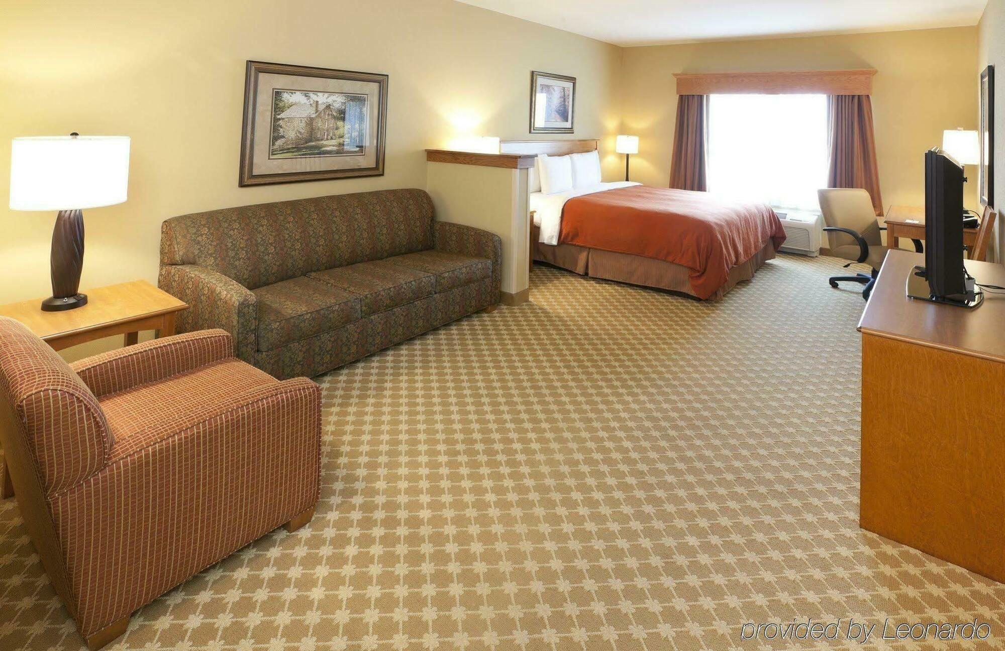 Holiday Inn Express Hotel & Suites Chicago West Roselle By Ihg Buitenkant foto